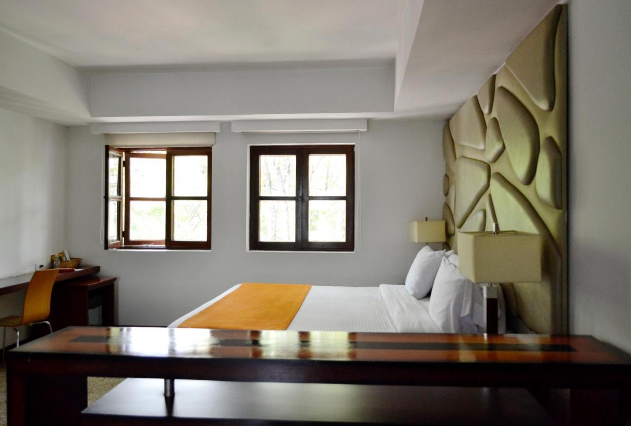 Hotel Virrey Park Bogota Ngoại thất bức ảnh